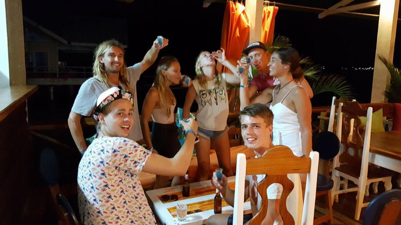 Hostel Mamallena Bocas Del Toro (Adults Only) Экстерьер фото